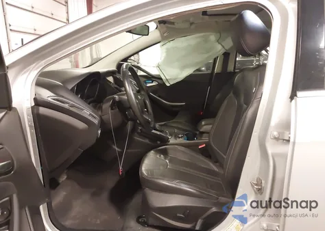 2012 Ford Focus Titanium from USA, damaged, VIN 1FAHP3J26CL174518